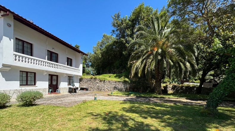 Cantàbria - Barrio El Arco - 1230m2