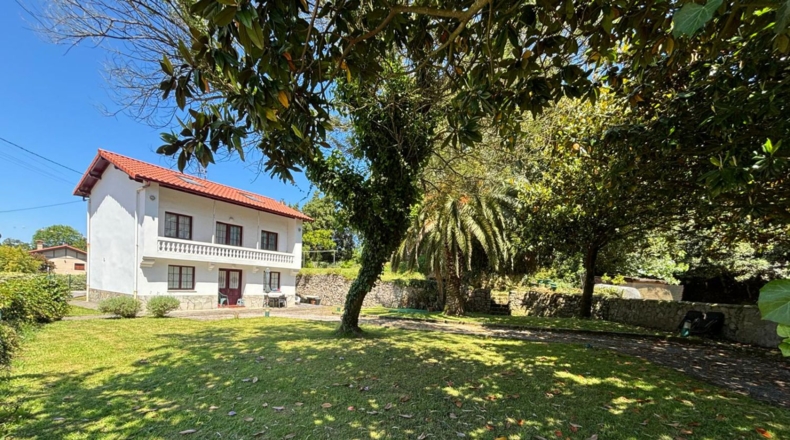 Cantàbria - Barrio El Arco - 1230m2