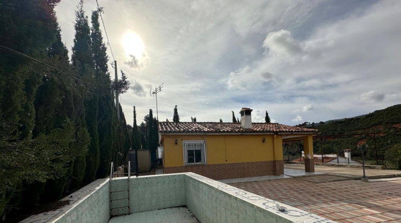 Valencia - Canals - 2192m2