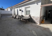 Xalet independent amb terreny en venda a Montserrat ref.: TR372895 foto