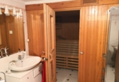 Отдельно стоящий дом с участком на продажу в городе Canet d'en Berenguer. Фото