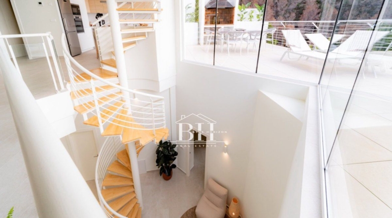 Alicante - Altea - 308m2