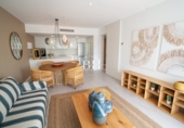 Chalet independiente con terreno en venta en Finestrat ref: TR254025 foto