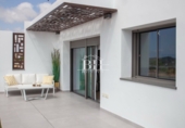 Chalet independiente con terreno en venta en Finestrat ref: TR254025 foto