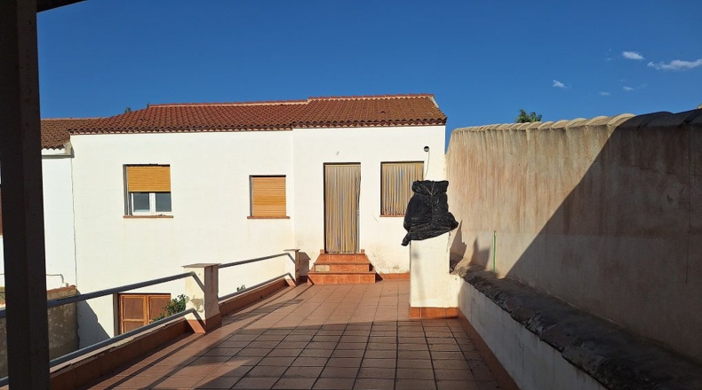 Granada - Huéscar - 322m2