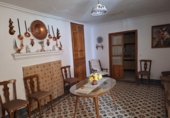 Дом с участком на продажу в городе Huéscar Фото