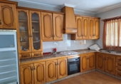 Дом с участком на продажу в городе Huéscar. Фото