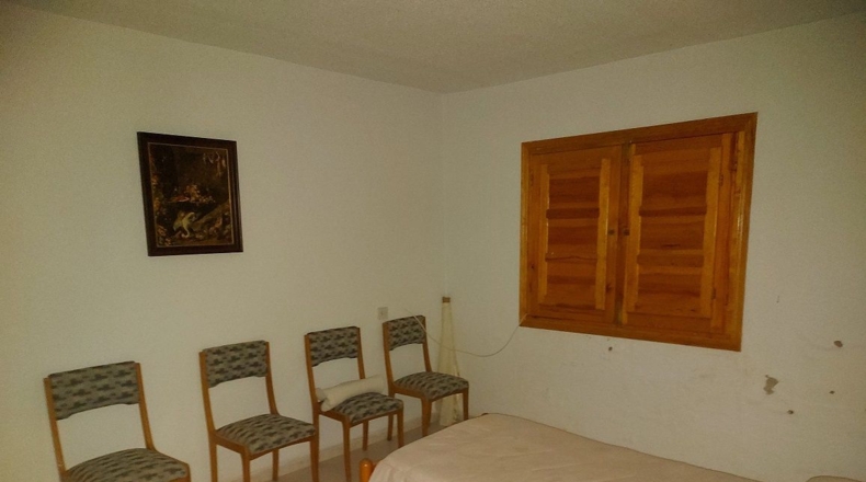 Granada - Duda - 1573m2