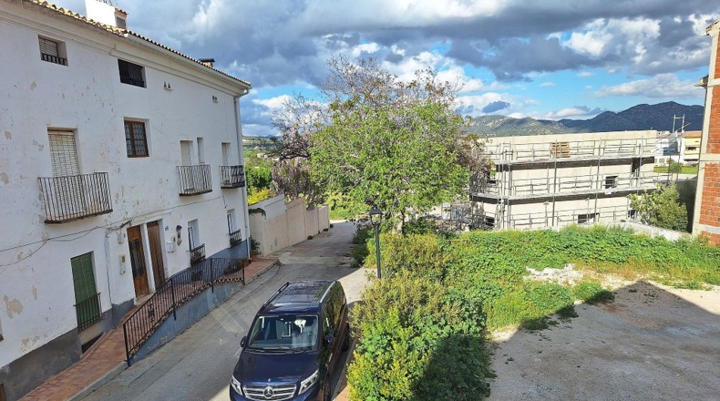 Granada - Puebla de Don Fadrique - 208m2