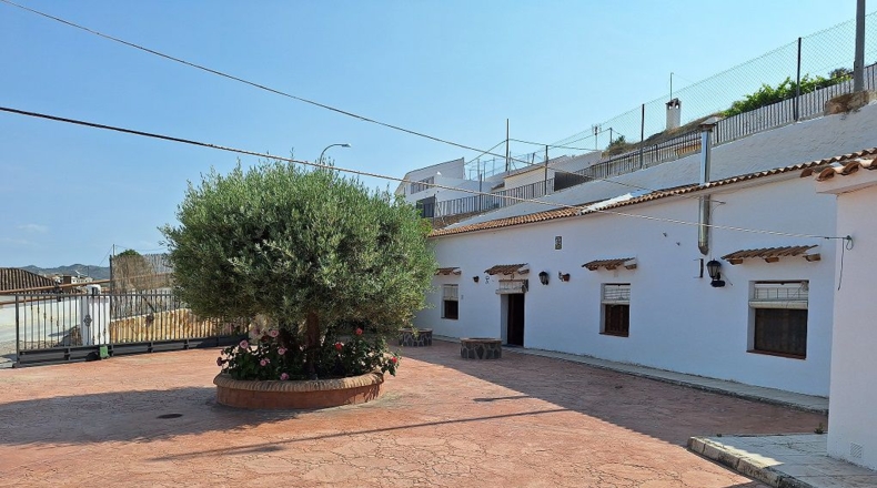 Granada - Castilléjar - 628m2