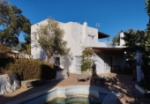 Chalet independiente con terreno en alquiler en Mijas ref: TR234771 foto