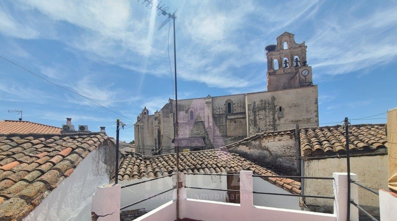 Badajoz - Calera de León - 203m2