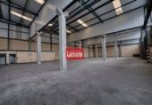 Industrial warehouse for rent in Mondragón ref: TR204027 photo