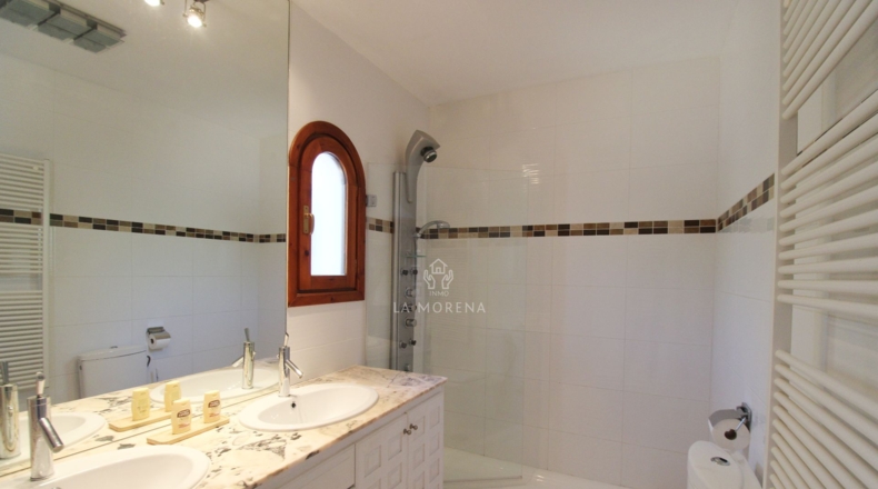 Alicante - Calpe - 1986m2