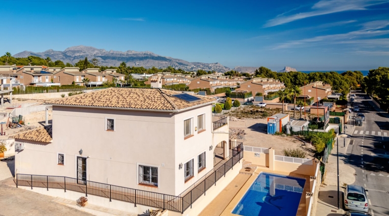 Alicante - La Nucía - 613m2