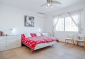 Chalet independiente con terreno en venta en la España, La Nucia, ref: TR367064 foto