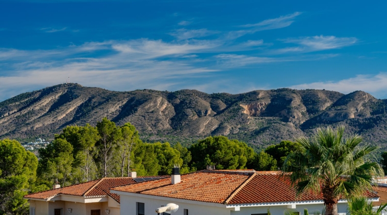 Alicante - La Nucía - 613m2