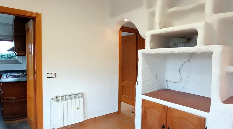 Барселона - Cerdanyola del Vallès - 217m2