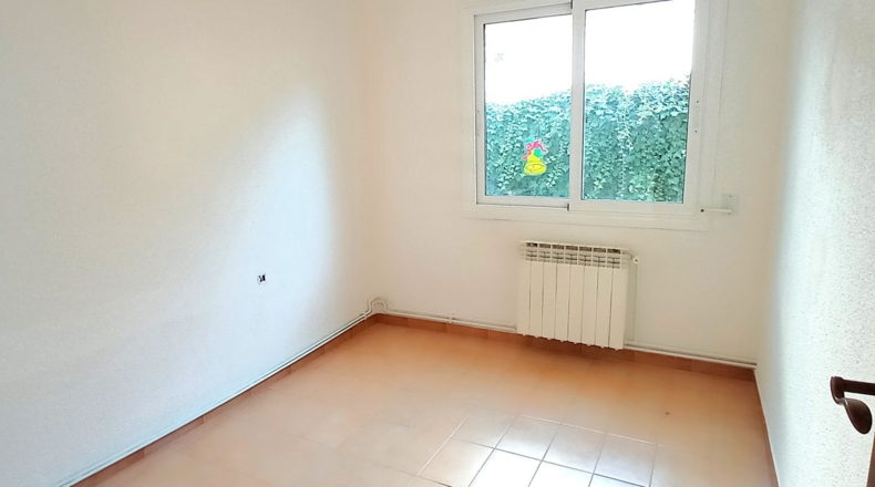 Барселона - Cerdanyola del Vallès - 217m2