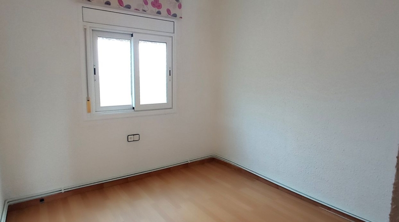 Барселона - Cerdanyola del Vallès - 217m2