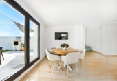 Chalet independiente con terreno en venta en Chiclana de la Frontera ref: TR383578 foto
