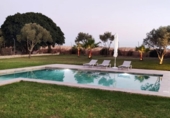 Chalet independiente con terreno en venta en Chiclana de la Frontera ref: TR383578 foto
