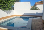 Xalet independent amb terreny en venda a Chiclana de la Frontera ref.: TR383441 foto