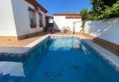 Xalet independent amb terreny en venda a Chiclana de la Frontera ref.: TR383441 foto