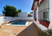 Xalet independent amb terreny en venda a Chiclana de la Frontera ref.: TR383441 foto