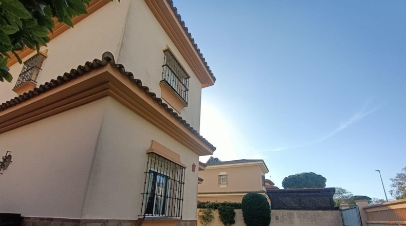 Cádiz - Чиклана-де-ла-Фронтера - 551m2
