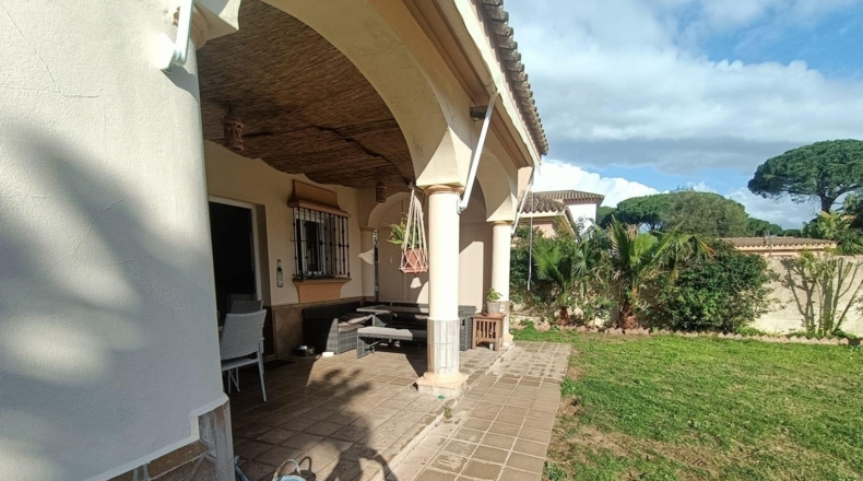 Cádiz - Чиклана-де-ла-Фронтера - 551m2