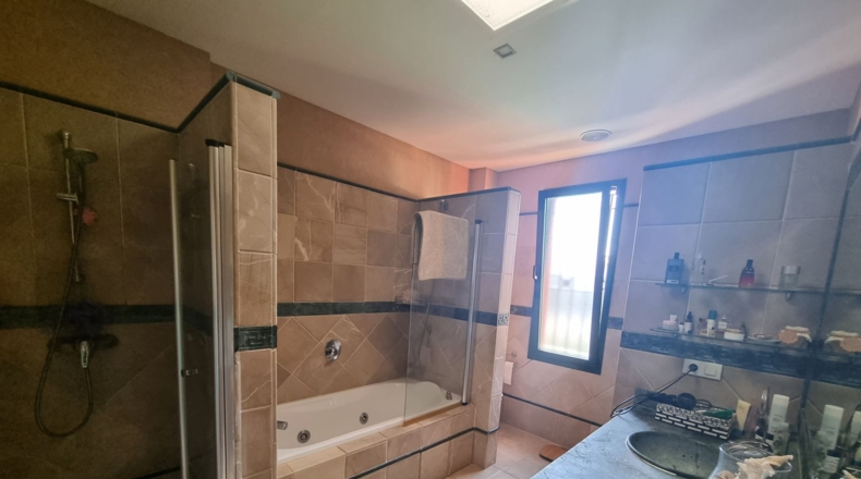 Малага - Torremolinos - 927m2