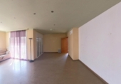Дом с участком на продажу в городе el Vendrell. Фото