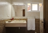 Chalet independiente con terreno en venta en Salobreña ref: TR254642 foto