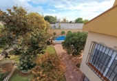 Xalet independent amb terreny en venda a Espartinas ref.: TR347049 foto