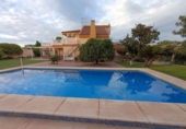 Xalet independent amb terreny en venda a Espartinas ref.: TR347049 foto