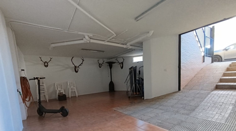 Sevilla - La Algaba - 195m2