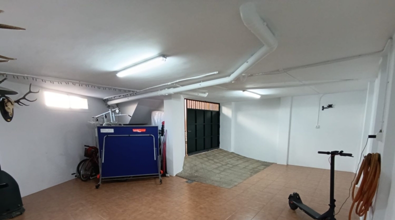 Sevilla - La Algaba - 195m2