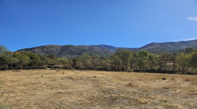 Касерес - Casas del Monte - 58000m2