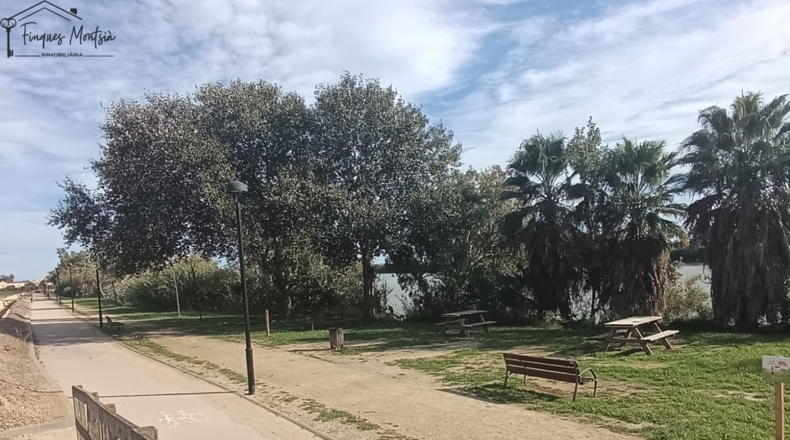 Tarragona - Deltebre - 1667m2