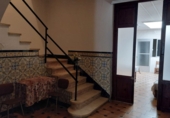 Дом с участком на продажу в городе Vila-real. Фото