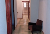 Дом с участком на продажу в городе Vila-real. Фото