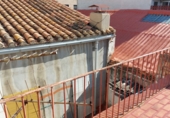 Дом с участком на продажу в городе Vila-real. Фото