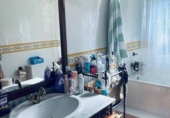 Вилла с участком на продажу в городе Альбасете. Фото