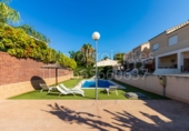 Chalet adosado con terreno en venta en Mutxamel ref: TR308214 foto