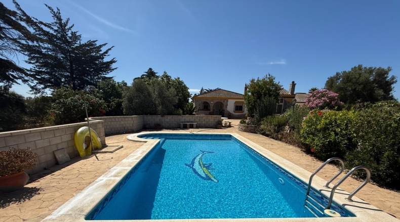 Cádiz - Chiclana de la Frontera - 2400m2