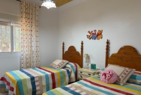 Chiclana de la Frontera 2400&nbsp;м²