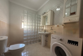 Chiclana de la Frontera 2400&nbsp;м²