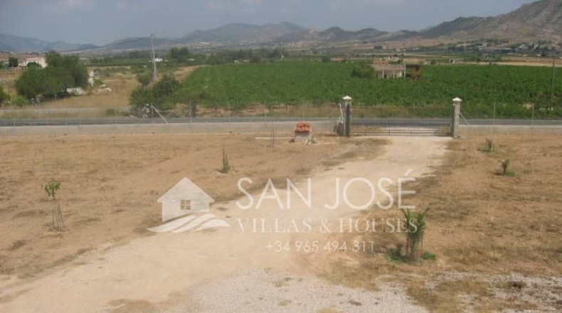 Alicante - Aspe - 10700m2