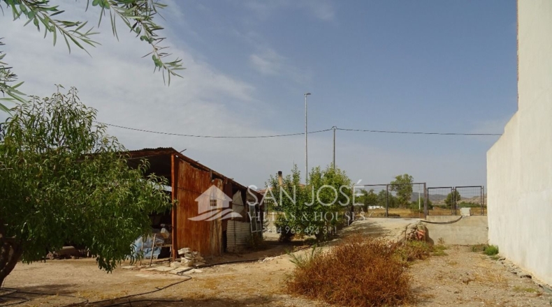 Alicante - La Columna - 800m2